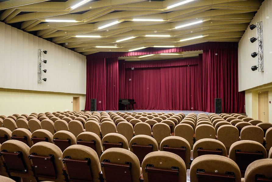 Актер кино-концертный зал